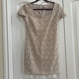 ☀️Aritzia Talula Lace Oji Mini Dress